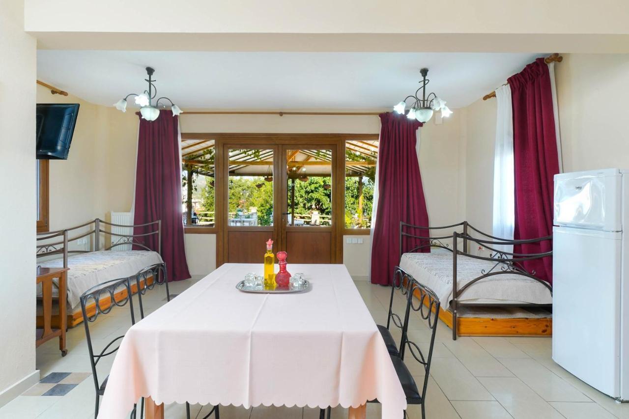 Villa Golden Nest Ліменарія Екстер'єр фото